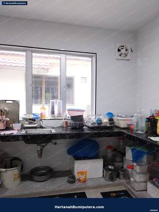 Good Condition unit : 2 storey terrace Taman Kinrara Bandar Kinrara Puchong — gambar 2
