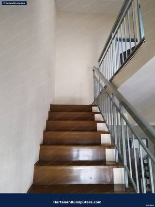 Good Condition unit : 2 storey terrace Taman Kinrara Bandar Kinrara Puchong — gambar 13