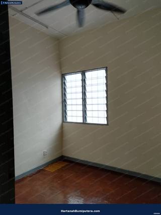 Good Condition unit : 2 storey terrace Taman Kinrara Bandar Kinrara Puchong — gambar 6