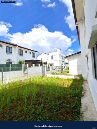 A nice spacious terrace : 2 storey superlink Malkoha Alam Sari Bangi — gambar 10