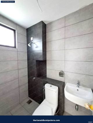 A nice spacious terrace : 2 storey superlink Malkoha Alam Sari Bangi — gambar 27