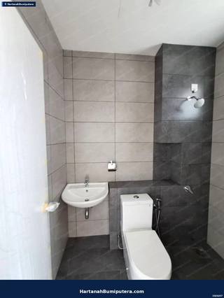 A nice spacious terrace : 2 storey superlink Malkoha Alam Sari Bangi — gambar 23