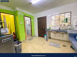 Nicely Renovated : 2 storey terrace Lestari Putra Seksyen 6 — gambar 10