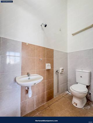 Facing Open : 2 storey terrace Bandar Rinching Semenyih — gambar 22