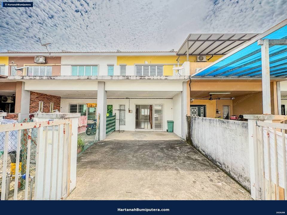 Facing Open : 2 storey terrace Bandar Rinching Semenyih
