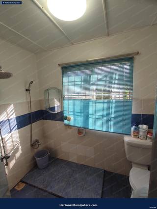 Gated and Guarded : 2 storey Semi D Bandar Seri Putra Bangi — gambar 14