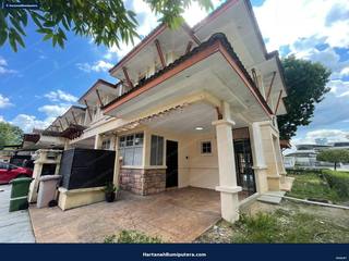 End Lot Newly Refurbished : 2 storey terrace Presint 9 Putrajaya — gambar 3