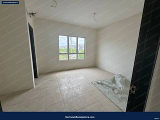 Corner Lot new Bare Unit : 2 storey terrace Kita Bayu Cybersouth — gambar 5