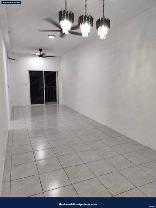 New bare unit : Kita Ria Apartment Cybersouth — gambar 5