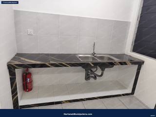 New bare unit : Kita Ria Apartment Cybersouth — gambar 8