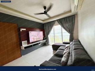 Facing Lake : The Lake Residence Taman Putra Perdana — gambar 8