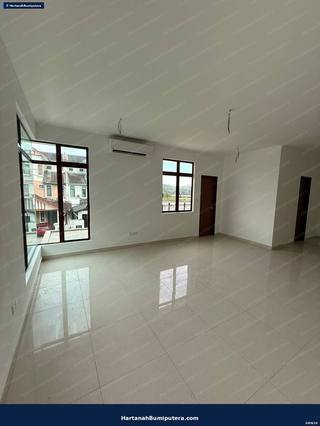 Brand New near UKM : 2 storey Semi Detached Diamond Seksyen 3 Bangi — gambar 18