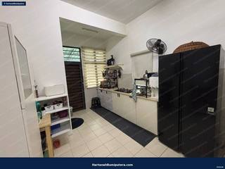 End Lot : 2 storey terrace Taman Saujana KLIA Kota Warisan — gambar 4