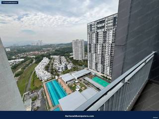 Swimming Pool View : Residensi Lili, Taman Bucida Hijauan, Persiaran Perdana Nilai — gambar 3