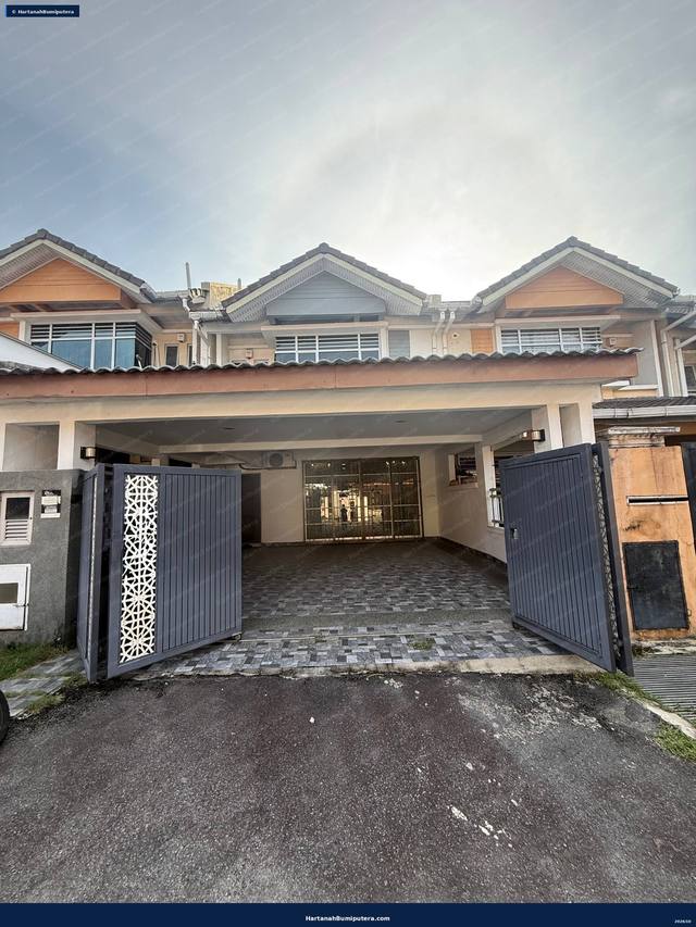 Centrally located in Bandar Baru Bangi : 2 storey D'Cempaka Seksyen 9
