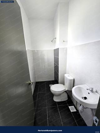 Near Putrajaya : 2 storey terrace Taman Semarang Intan Jenderam Hilir — gambar 23