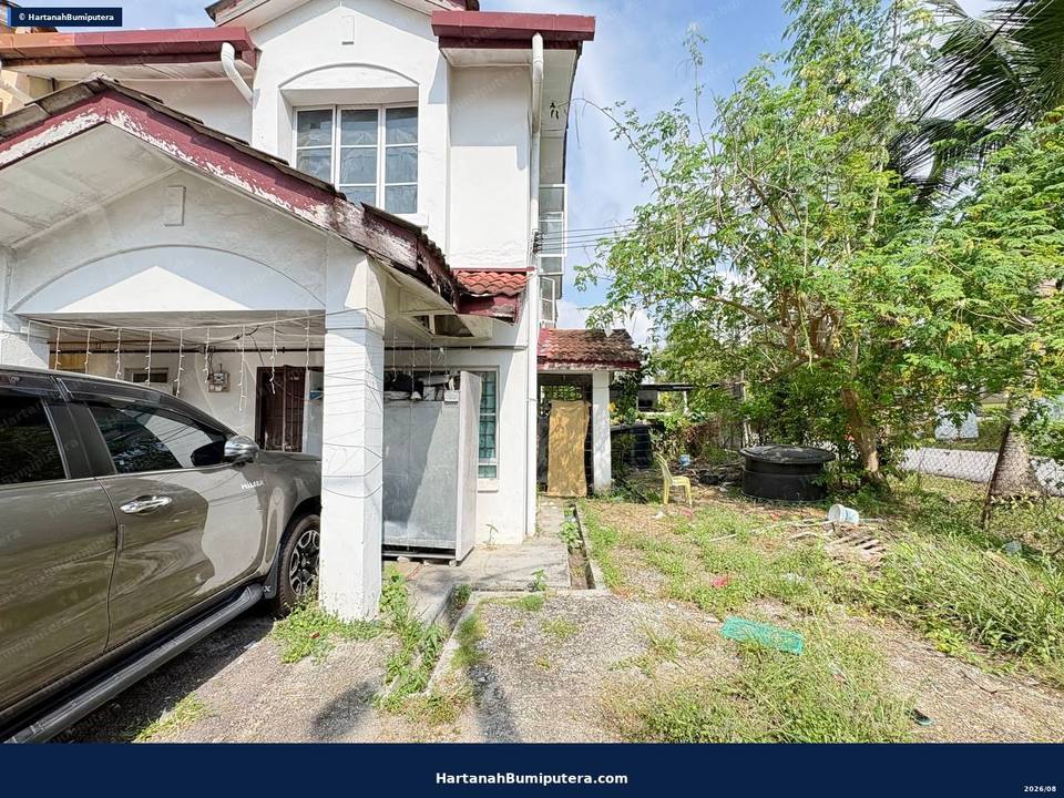 Corner : 2 storey terrace Bandar Bukit Mahkota Bangi