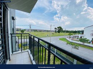 Corner Facing Playground : 2 Storey Taman Saujana KLIA, Kota Warisan, Sepang — gambar 12