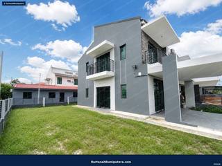 Corner Facing Playground : 2 Storey Taman Saujana KLIA, Kota Warisan, Sepang — gambar 3