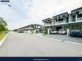 Facing Open : 2 storey Mellowood Eco Majestic Semenyih — gambar 3