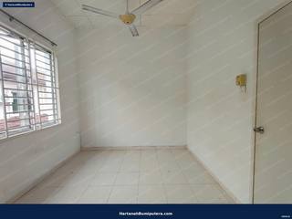 Facing Open : Double Storey Superlink Saujana Impian Kajang — gambar 14