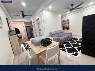 With Lift : Apartment Impiana Semenyih — gambar 3