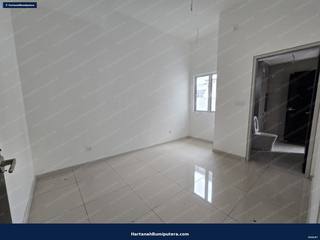 Bare Unit Size Besar :  Double Storey Terrace Serene Heights Type Verna, Bangi — gambar 8