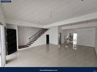 Bare Unit Size Besar :  Double Storey Terrace Serene Heights Type Verna, Bangi — gambar 4