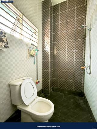 Semi D Cluster cantik : 2 storey SP9 Bandar Saujana Putra — gambar 16