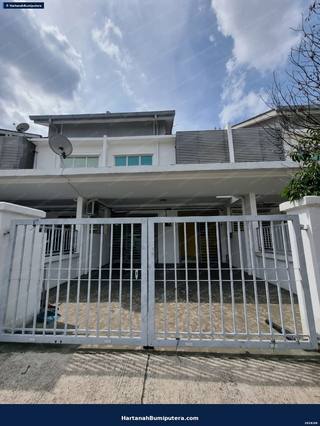 Facing Open : 2 storey terrace 96 Greenwoods Salak Perdana Sepang — gambar 1