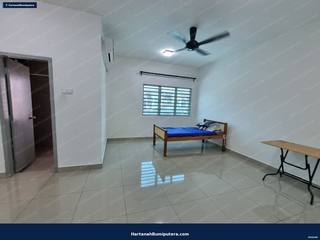 Facing Open : 2 storey terrace 96 Greenwoods Salak Perdana Sepang — gambar 9
