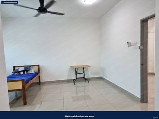 Facing Open : 2 storey terrace 96 Greenwoods Salak Perdana Sepang — gambar 16