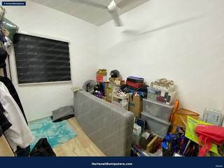 Unit with 3 parking : Lakefront Home Cyberjaya — gambar 4