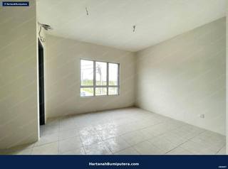 End Lot bare unit baru : 2 storey terrace Kita Bayu Cybersouth — gambar 8
