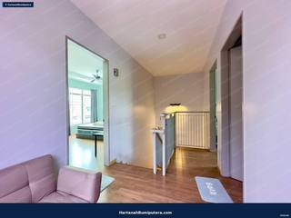 Corner with huge land : 2 storey terrace Ceria Residence Cyberjaya — gambar 18
