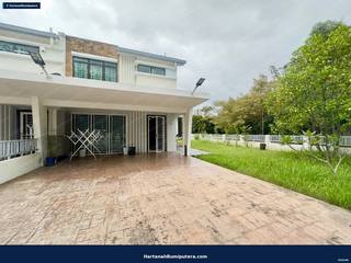 Corner with huge land : 2 storey terrace Ceria Residence Cyberjaya — gambar 2