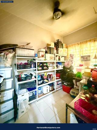 Spacious Unit : 2 storey terrace Setia AlamSari Bangi — gambar 11