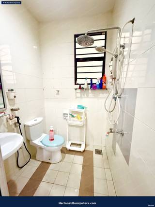 Spacious Unit : 2 storey terrace Setia AlamSari Bangi — gambar 10