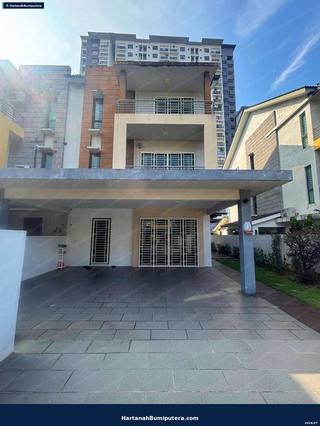 Freehold : Semi D Three Storey Taman Saujana Suria Kajang — gambar 6