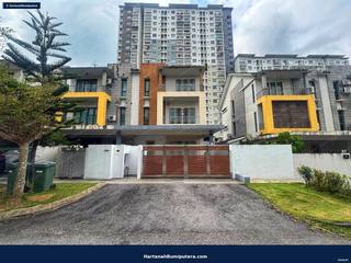 Freehold : Semi D Three Storey Taman Saujana Suria Kajang — gambar 1