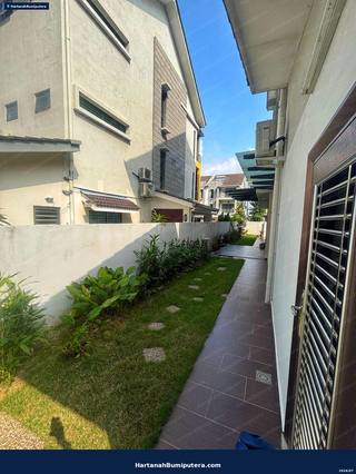 Freehold : Semi D Three Storey Taman Saujana Suria Kajang — gambar 15