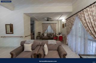 Freehold Semi D : 2 storey Taman Setia Balakong — gambar 16