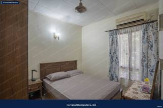 Freehold Semi D : 2 storey Taman Setia Balakong — gambar 3