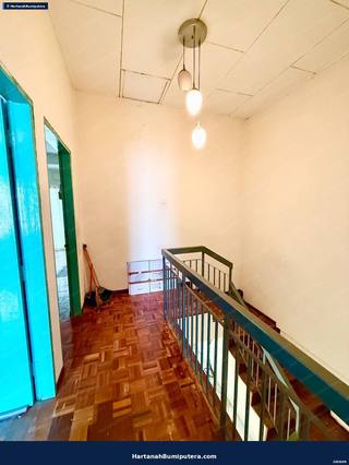 Facing Open : 2 storey terrace Bandar Teknologi Kajang — gambar 17