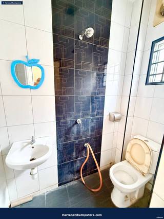 Facing Open : 2 storey terrace Bandar Teknologi Kajang — gambar 15