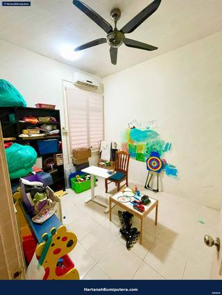 Well kept Unit ; @ storey terrace Seksyen 4 Bandar Baru Bangi — gambar 17