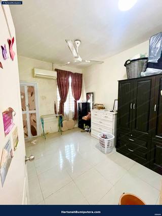 Well kept Unit ; @ storey terrace Seksyen 4 Bandar Baru Bangi — gambar 25