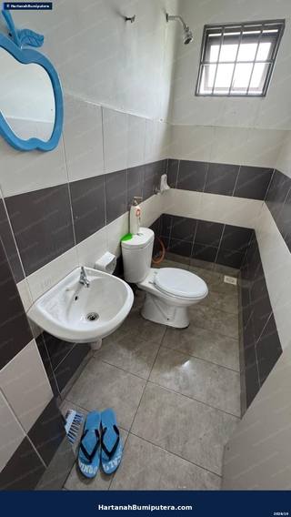 Partly Furnished : Villa Kesuma Bandar Tasik Kesuma Townhouse Semenyih — gambar 4