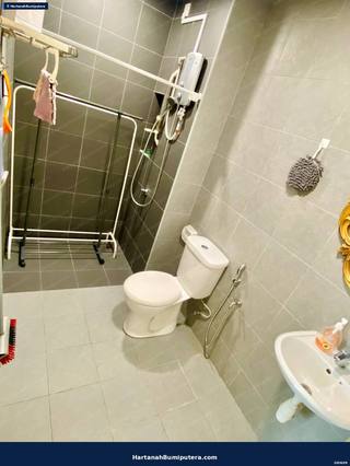 Nicely Renovated : 2 storey terrace Eco Forest Semenyih — gambar 9