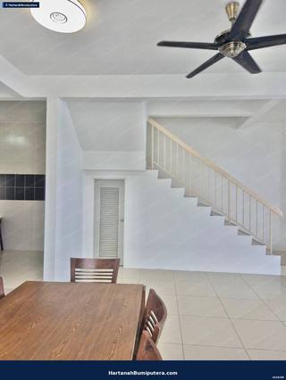 Renovated Semi D Cluster : 2 tingkat Bandar Saujana Putra — gambar 12